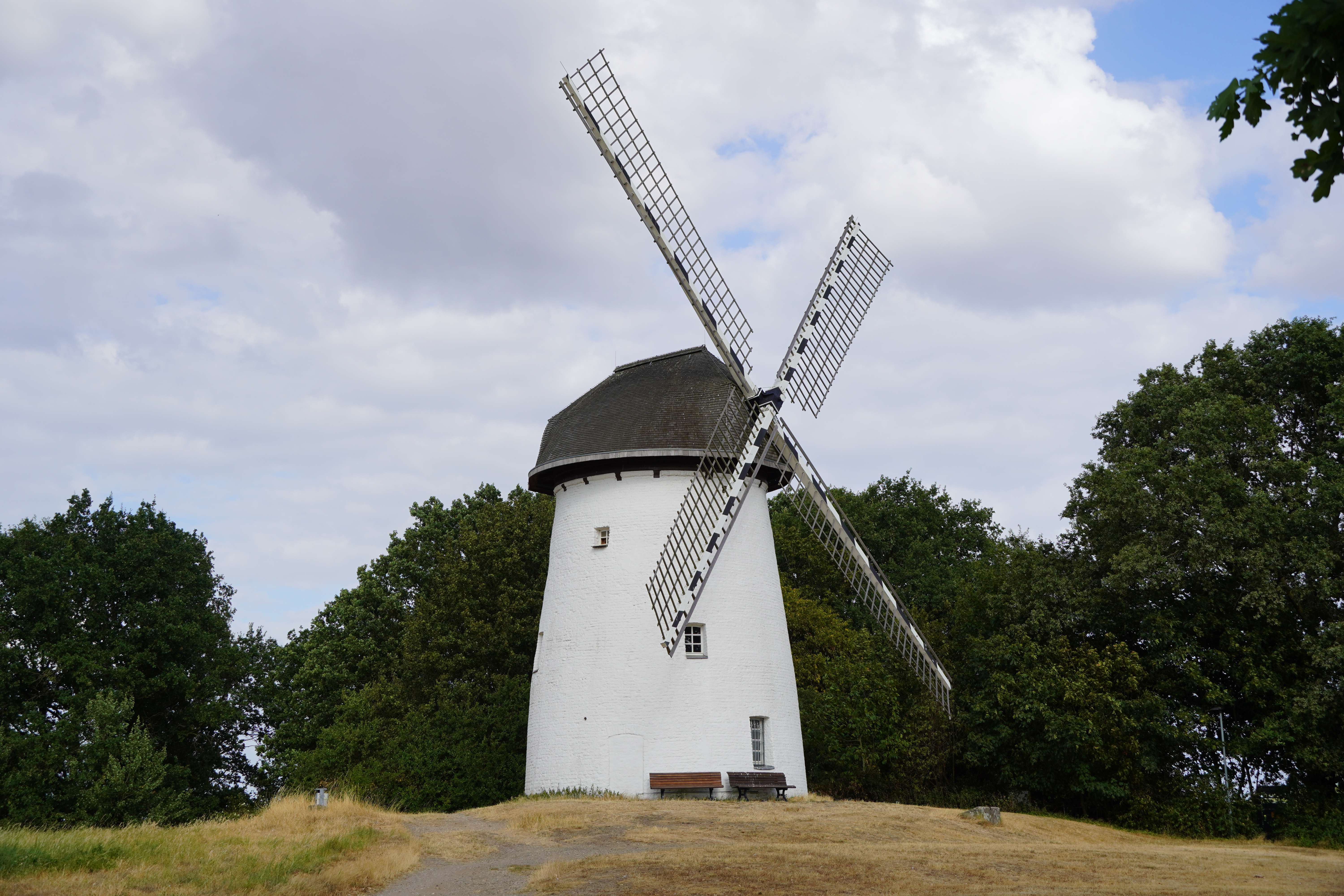 Windmühle am Flugplatz Krefeld-Egelsberg